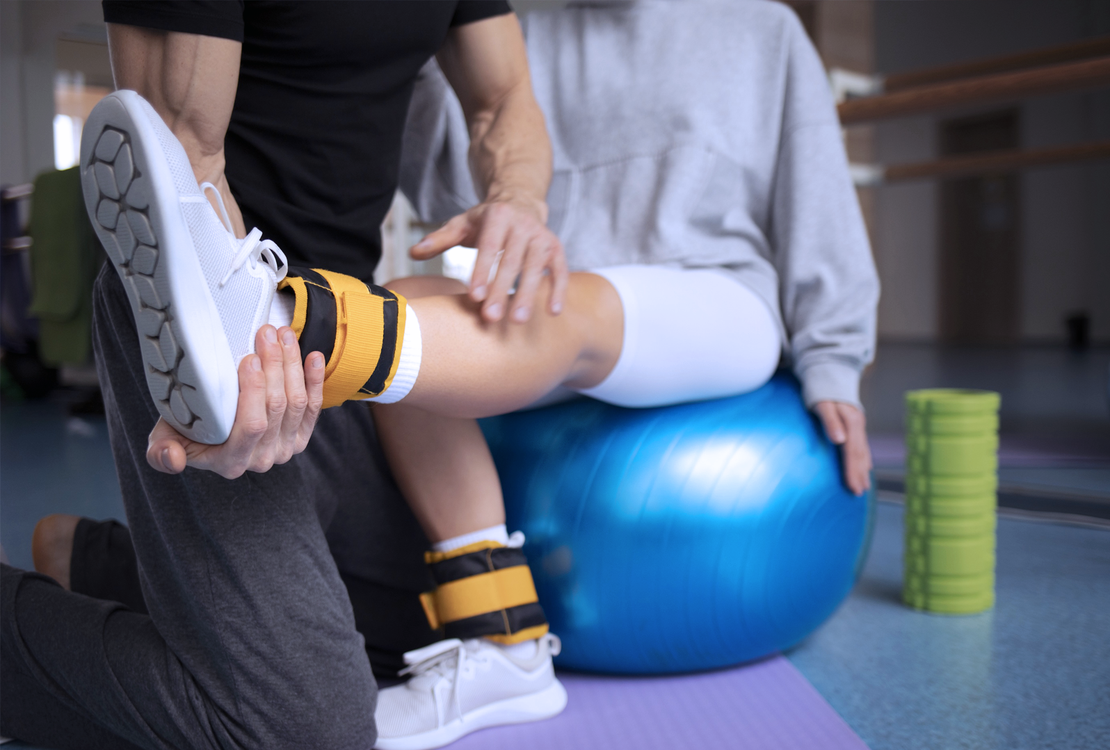 Knee rehabilitation exercise demonstration