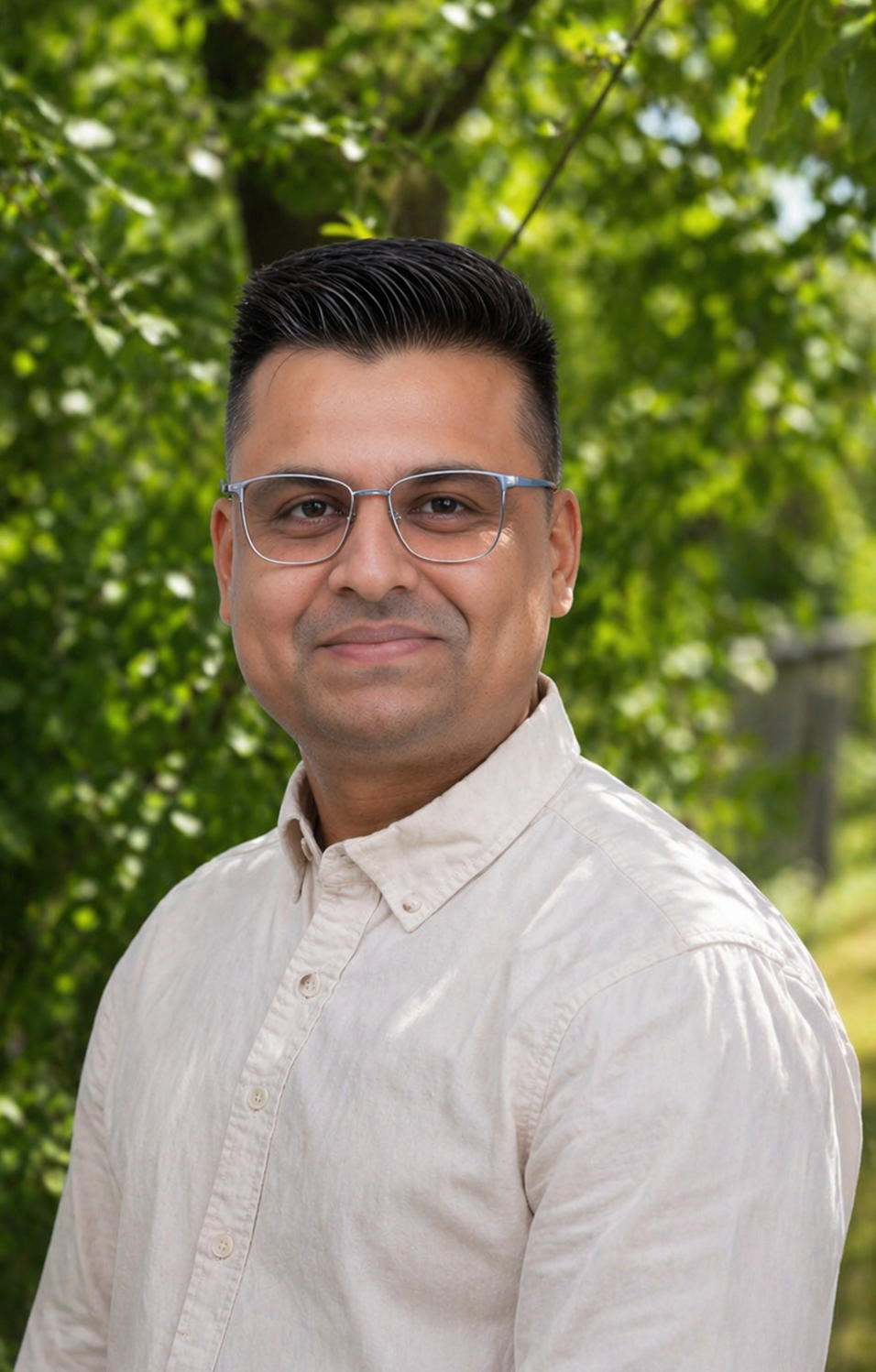 Best Physiotherapist -Akash Deshani