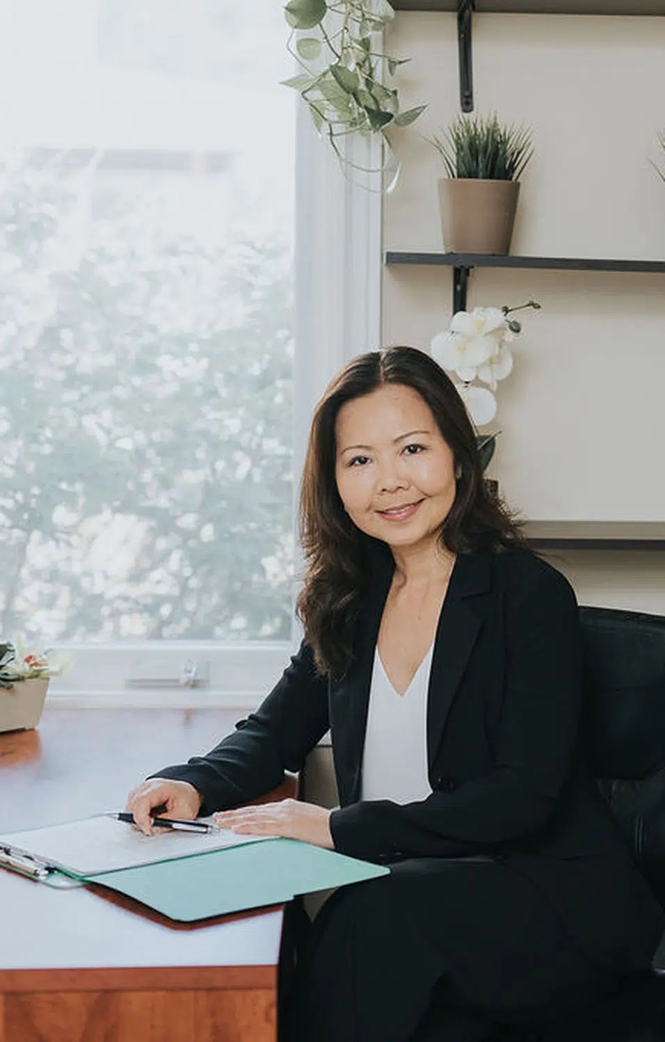 Dr. Thao T. Bui D.C., R. Ac. Mississauga Chiropractor